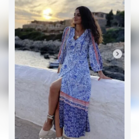 Zara (Bloggers Favorite) Printed Tunic Dress Size X-small Blue/White/Red - Picture 2 of 16